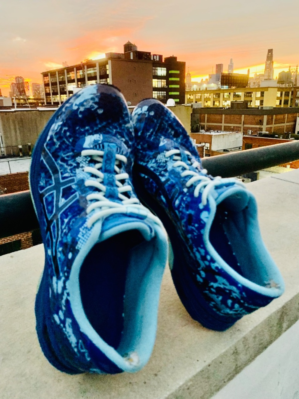 Asics Royal BLUE Leather Mesh Upper Warm Winter Woman's Sneakers Used